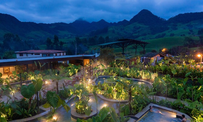 Villamaria Hotel | Termales del Otoño
