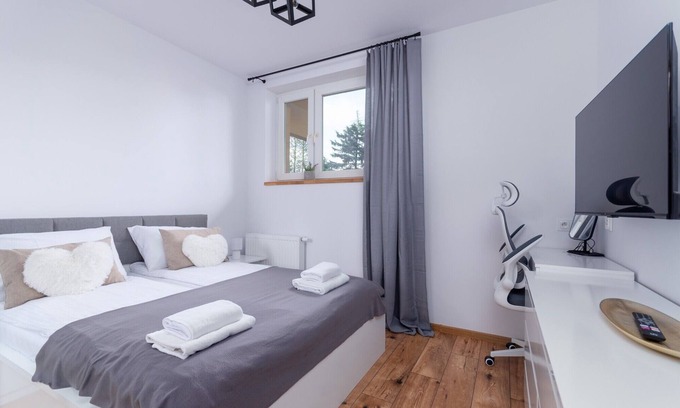 Cieplice Apartamento | Termy Cieplice Apartment