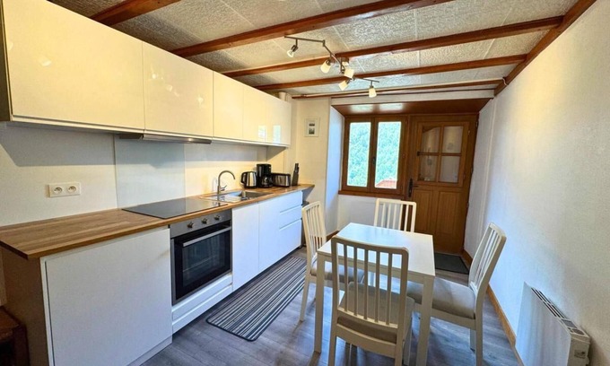 Praranger Apartamento | Terraza, chimenea o estufa a leña, tv, local para esquís, 30m², Les Menuires