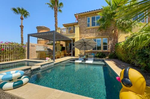 Terra Lago Casa | Terra Lago Villa Lake, Mountain and Desert view, Coachella Getaway