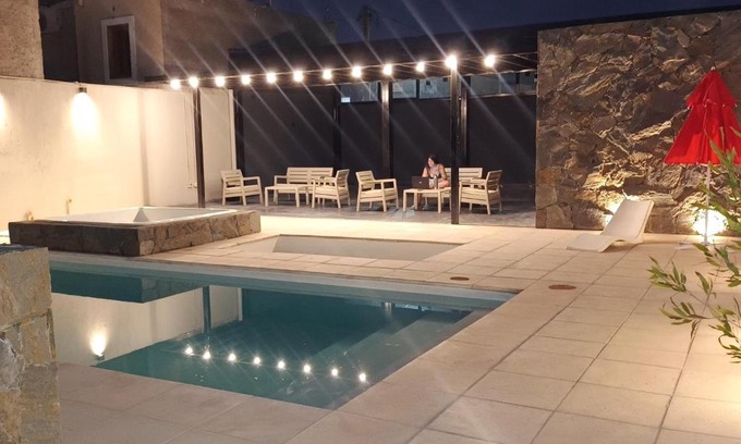 Villa Nueva Apartamento | Terrabella Apart -dos piscinas-