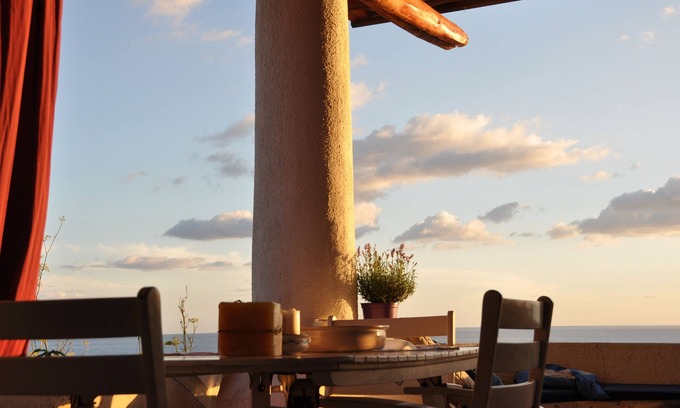 Malfa Casa | Terraza y jardín con vistas a Stromboli y Panarea,
