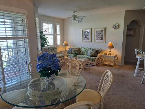 Loughman Apartamento | Terrace Ridge 3BR, 2BA Condo Close to Disney & Universal