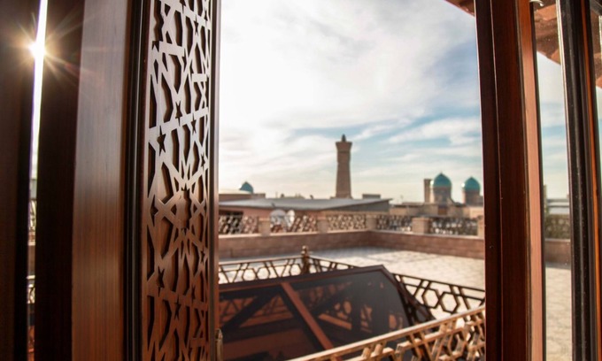 Bukhara Complejo | terrace suzangaron