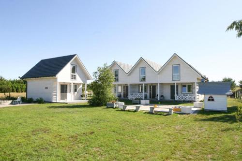 Kolczewo Casa | Terraced House near Baltic Sea and Golf Course