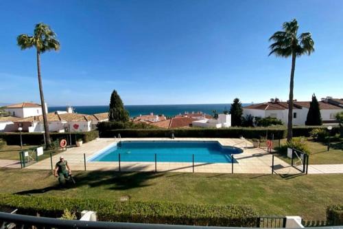 Puerto de la Duquesa Apartamento | Terrazas de Guadalupe - Sea view