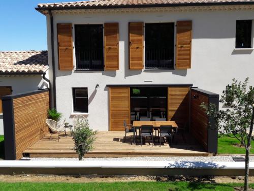 Aigueze Apartamento | TERRE ET SUD 2 avec piscine