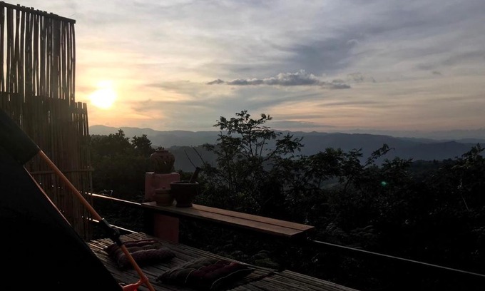 Chiang Rai Province Cama Y Desayuno | Terre Terrace Glamping - Doichang