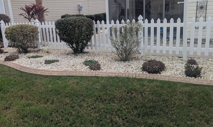 St. Charles Casa | Terrific 2 bed, 2 bath home in The Villages close to Sumter Landing w/golf cart