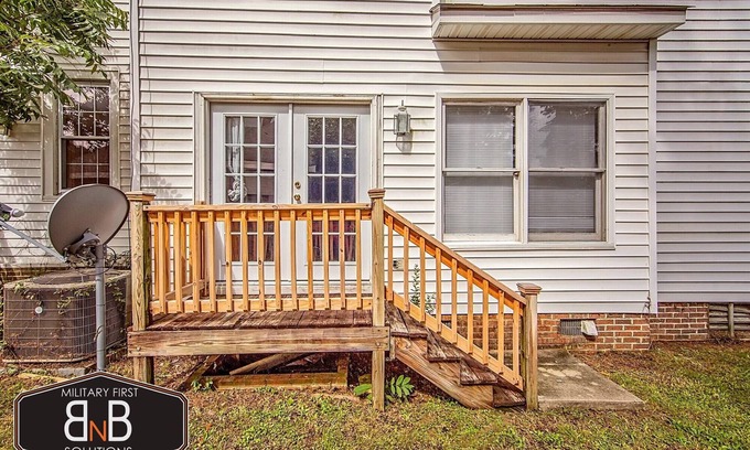 Terry Sanford Casa | Terry Sanford Guest House