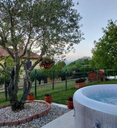 Brkac Casa | Teta San