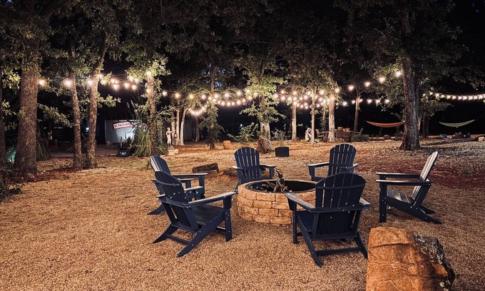Krugerville Casa | Luxury Retreat on 3.16 Acres in the Heart of Texas Horse Country