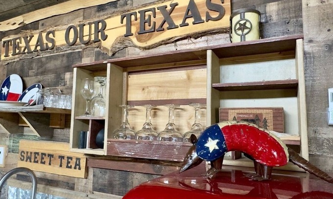 Voca Cabina | Texas Our Texas - Castell Cabin - Sleeps 4