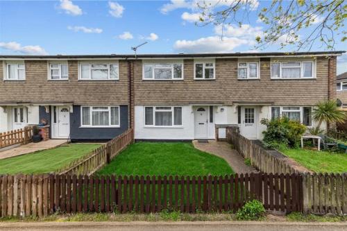 Five Oak Green Casa | Thames Lodge