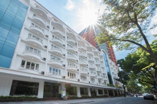 French Quarter Hotel | Thang Long Opera Hotel