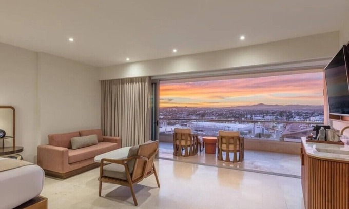 El Médano Ejidal Apartamento | Thanksgiving Week 2024 in the Heart of Cabo San Lucas Corazon Cabo Resort & Spa