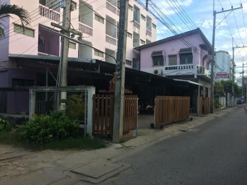 Kanchanaburi Apartamento | Thanya Mansion