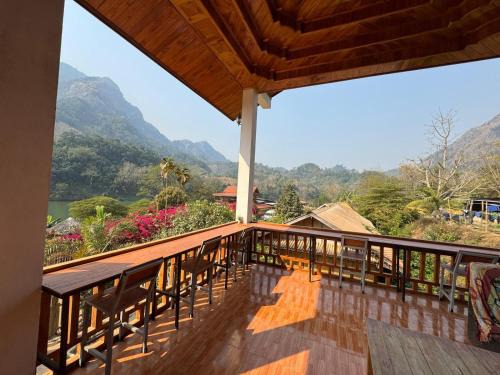 Nong Khiaw Casa | Thavixai Guesthouse