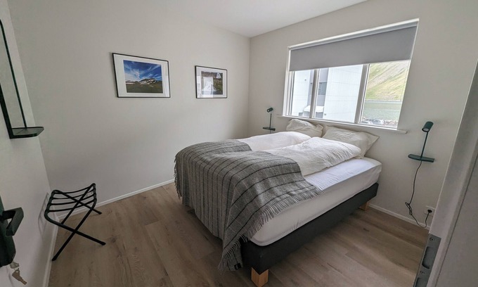 Isafjordur Cama Y Desayuno | The Ísafjörður Inn
