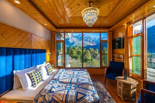 Manali Hotel | The 14 Gables, A Boutique Stay - Pet Friendly Hotel