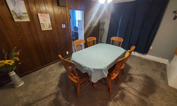 Iola Casa | The 1860 - Your family will be close to everything when you stay at here.