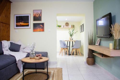 Paradisi Casa | The 20A Terminal Stay N Fly