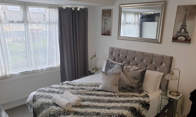 Ponders End Cama Y Desayuno | The 36