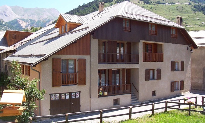Ceillac Apartamento | Las 4 estaciones en el Parc du Queyras, caminatas para todos.