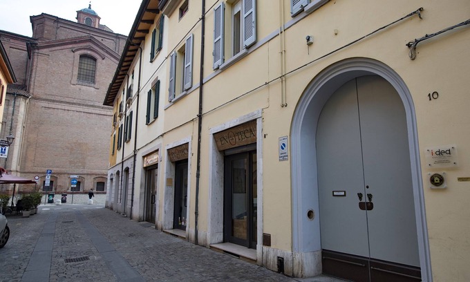 Imola Apartamento | The Abode of Emotions