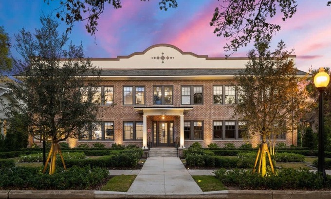Hyde Park Apartamento | The Adaline 9 by Brightwild Hyde Park Penthouse