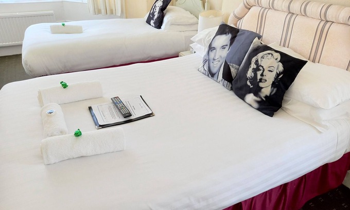 Blackpool Town Center Hotel | The Albert Hotel Near Winter Gardens