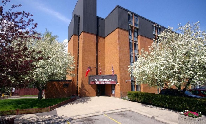 Alexandra Park Hotel | The Alexandra Hotel