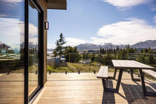 Lake Tekapo Casa | The Alpine 2-Bedroom Villa - Roam Lake Tekapo