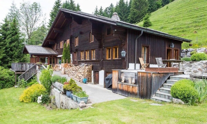 Rougemont Chalet De Esquí | Los Alpes Wonder Chalet