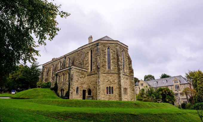Truro Hotel | The Alverton