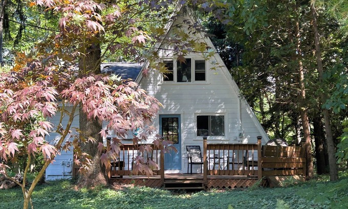 Filer Charter Township Cabaña | The ‘A’mazing Escape! Beaches, hiking trails, & great fall color tour location!