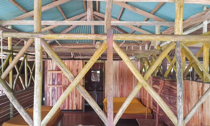 Leticia Casa | El hotel flotante amazónico