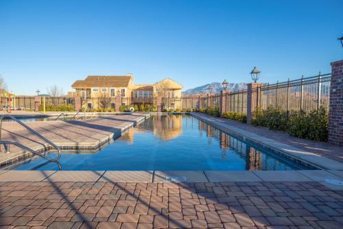 Hurricane Casa | The Americana Private Trailer Parking