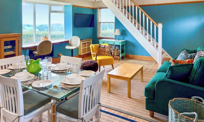 Tain Cabaña | The Annex at Mains House