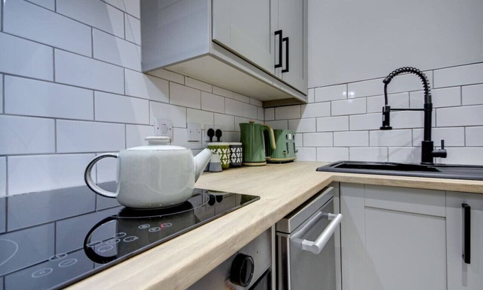 Irvine Apartamento | The Annick - Coorie Doon Apartments