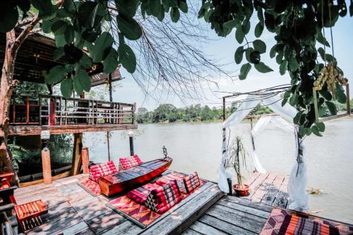 Nakhon Chum Complejo | The Antique Riverside Resort