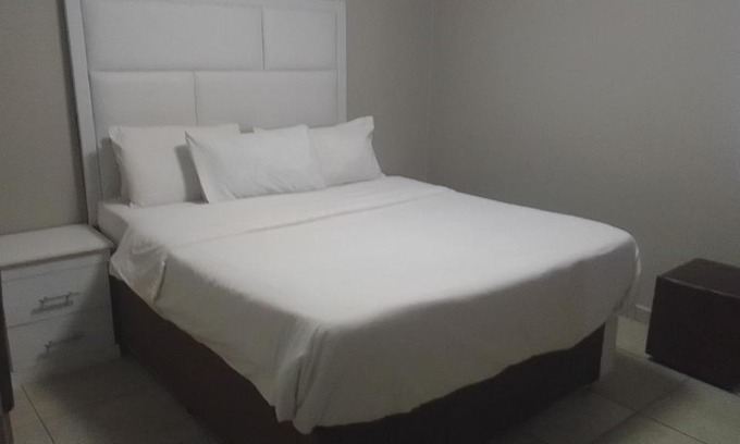 Sandown Apartamento | The Apartment On Katherine Street In Central Sandton