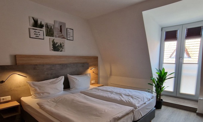 Ueckermuende Apartamento | The apartments are located in the heart of the seaside resort of Ueckermünde.
