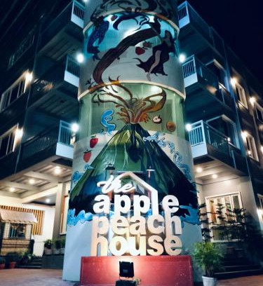 Legazpi Hotel | The ApplePeach House