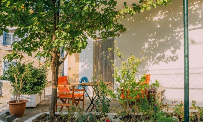 Samothrace Apartamento | The apricot tree studio