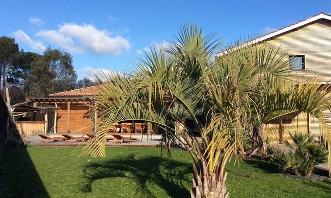 Lacanau Villa | El albaricoquero: Villa, madera flotante, piscina climatizada.