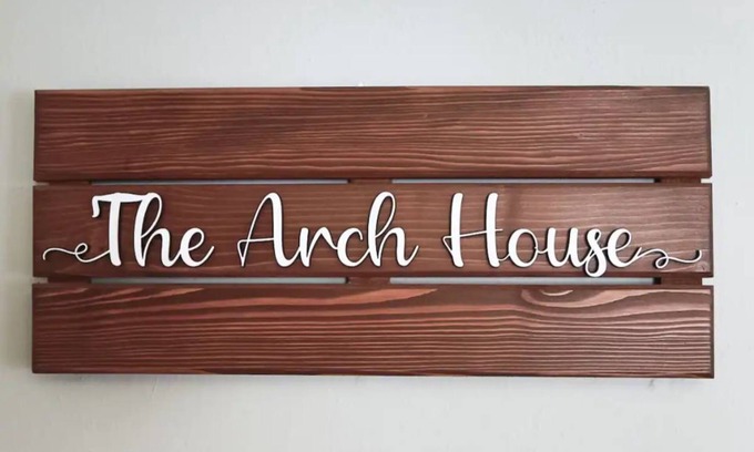 Faribault Casa | The Arch House