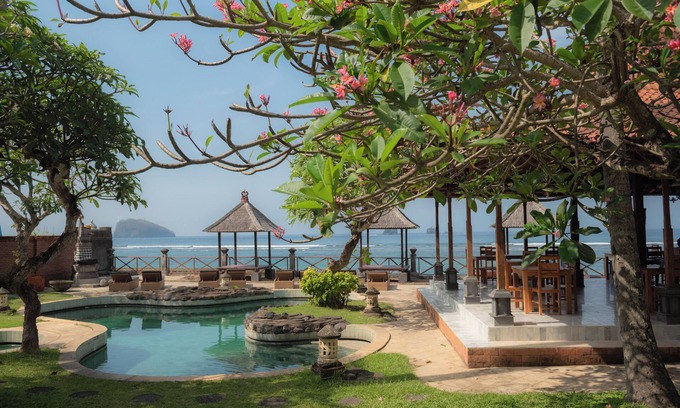 Sengkidu Hotel | The Ariras Resort