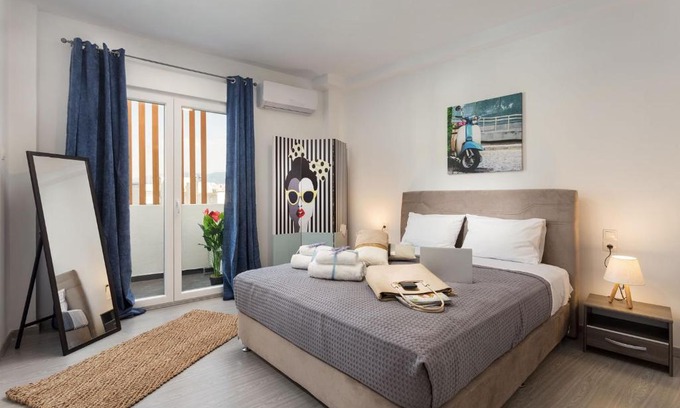 Kallithea Apartamento | The Aristotelian Suites by Athens Stay