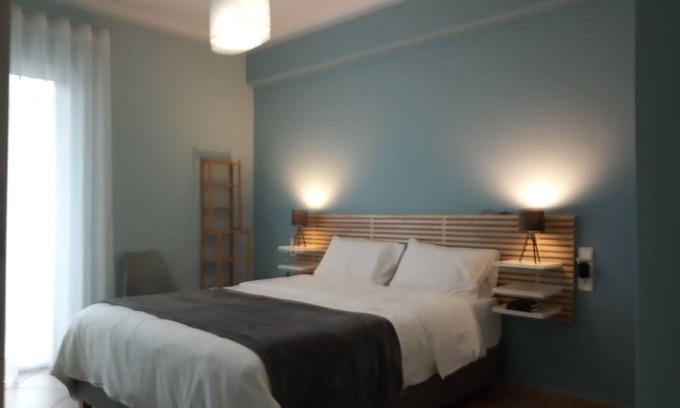 Patras Apartamento | The Art suite